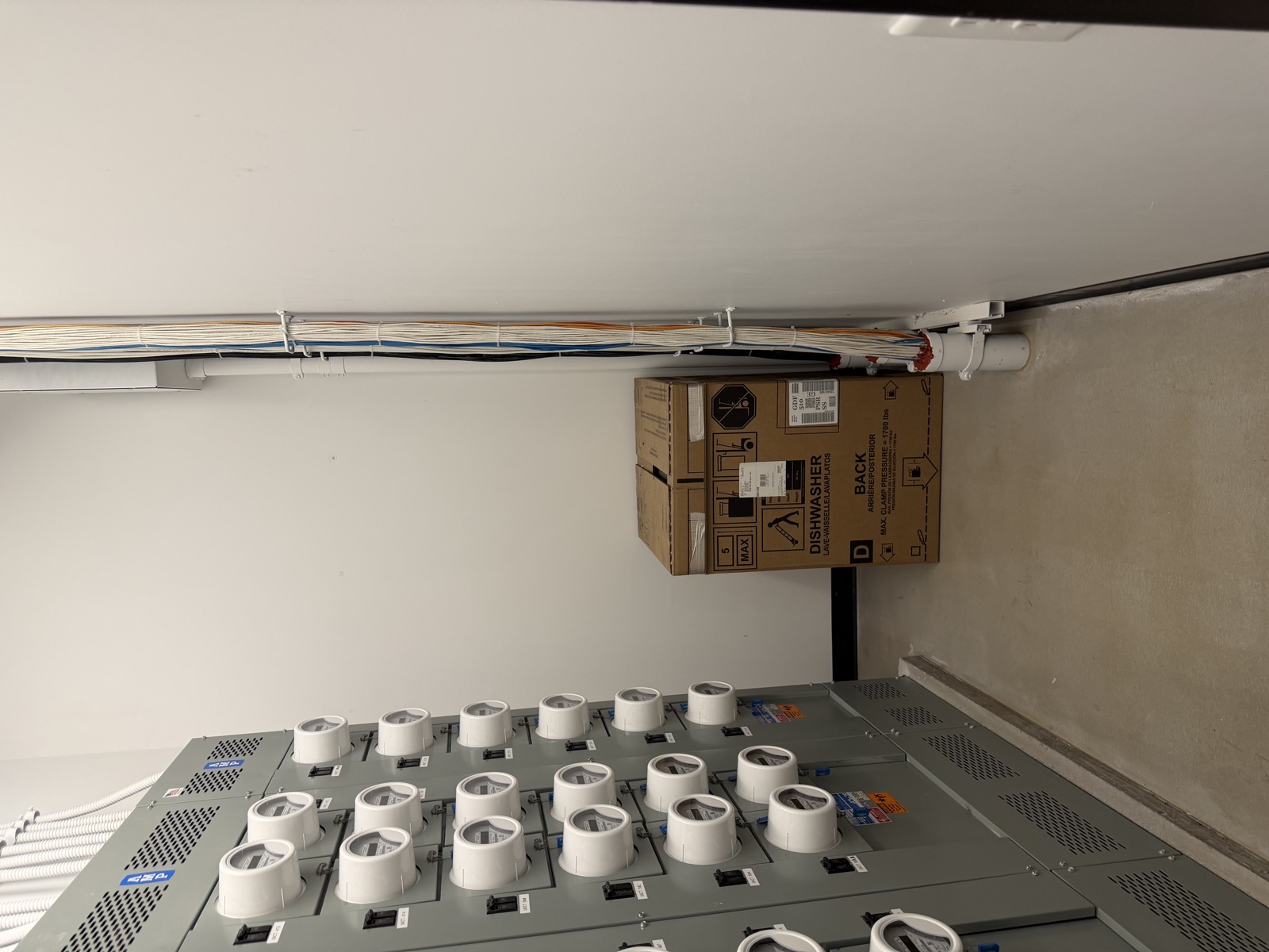 Floor 5 - Electrical Room - 2